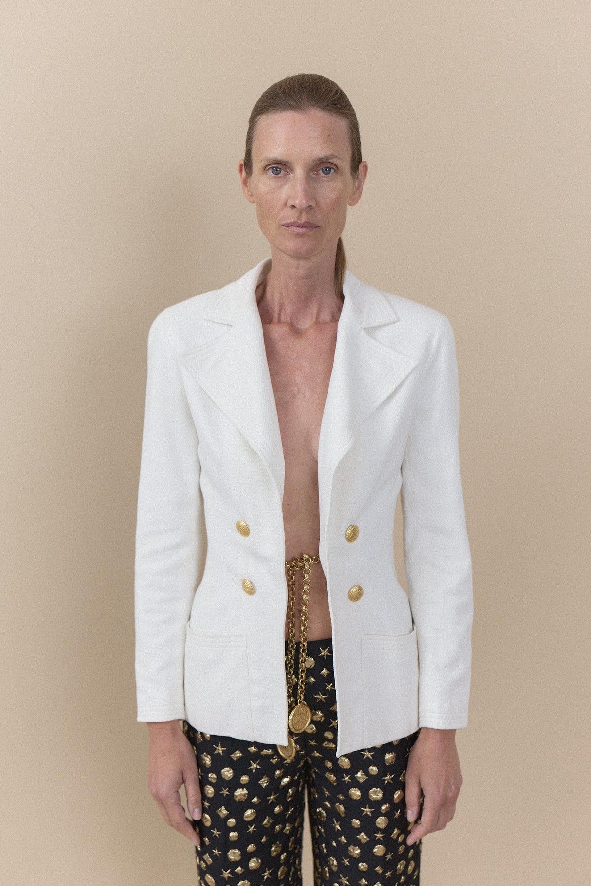 Vintage Chanel White Jacket with Gold Chain | WILDE Copenhagen