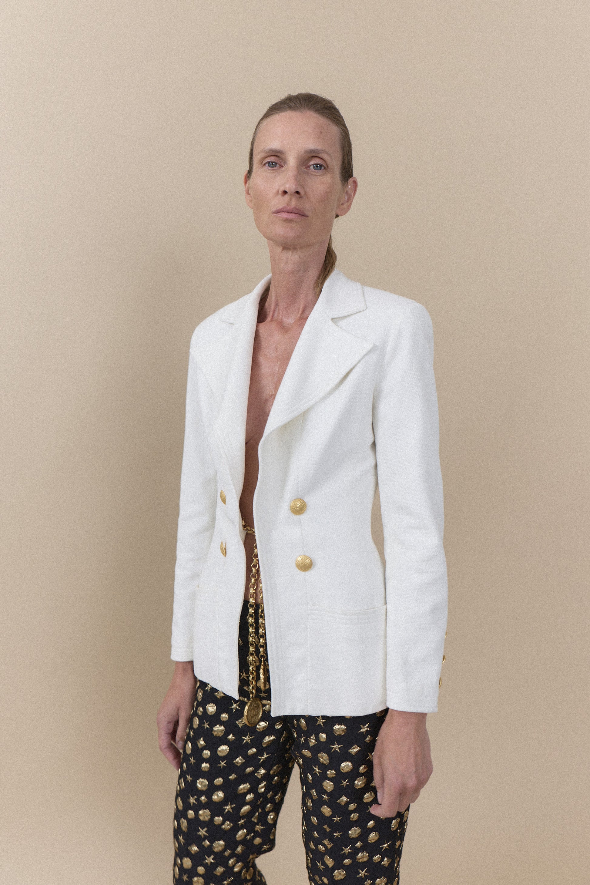 Vintage Chanel White Jacket with Gold Chain | WILDE Copenhagen