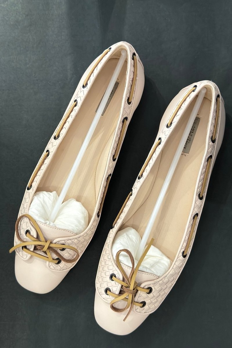 Bottega Veneta flats - WILDE