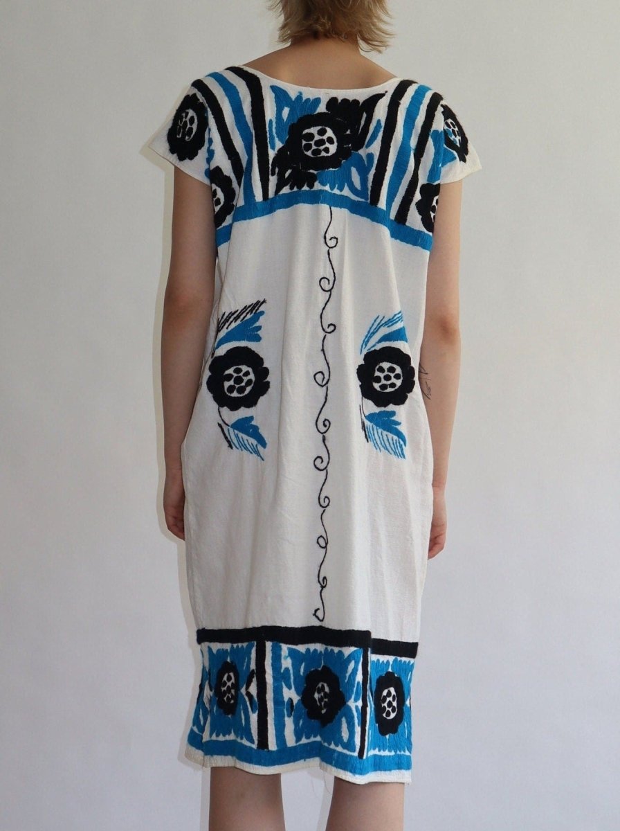 Embroidered peasant dress - WILDE