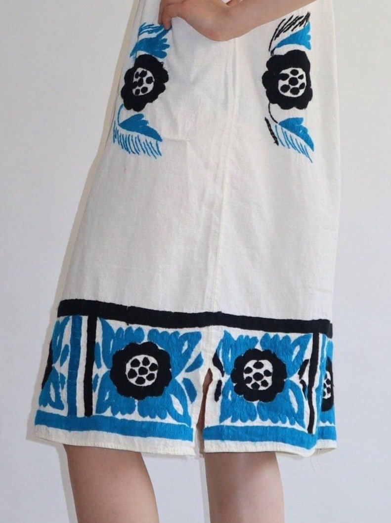 Embroidered peasant dress - WILDE