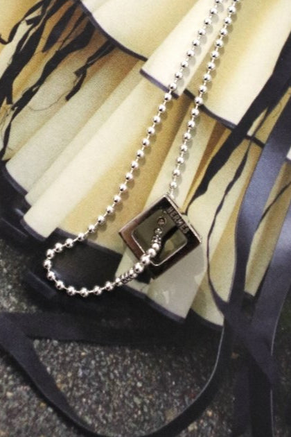 Hermes H cube charm necklace - WILDE