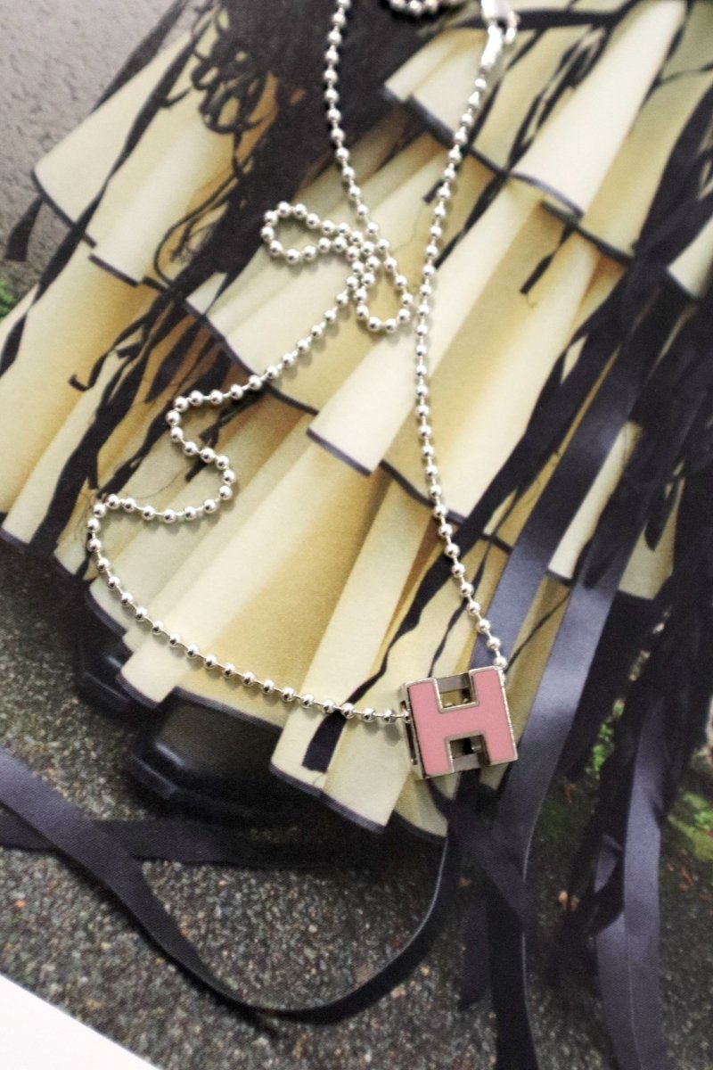 Hermes H cube charm necklace - WILDE