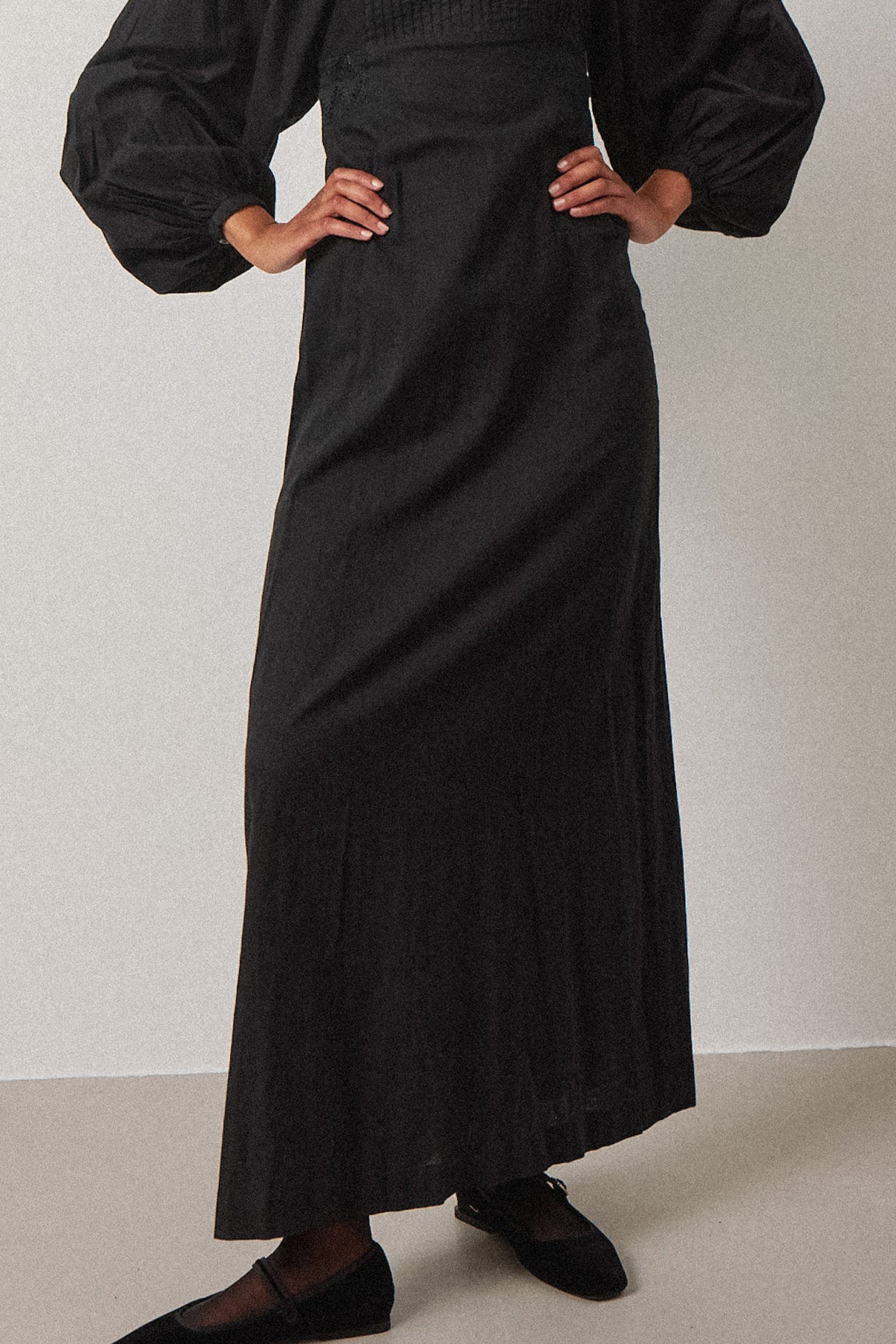 Puff Sleeve Dress - WILDE