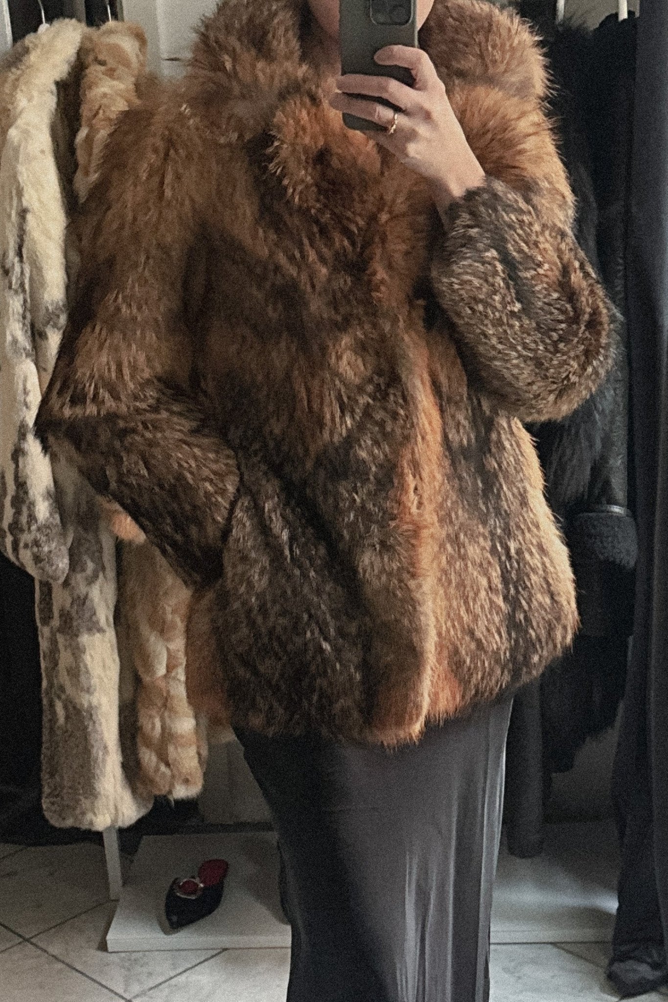 Vintage Fox Fur Coat - WILDE