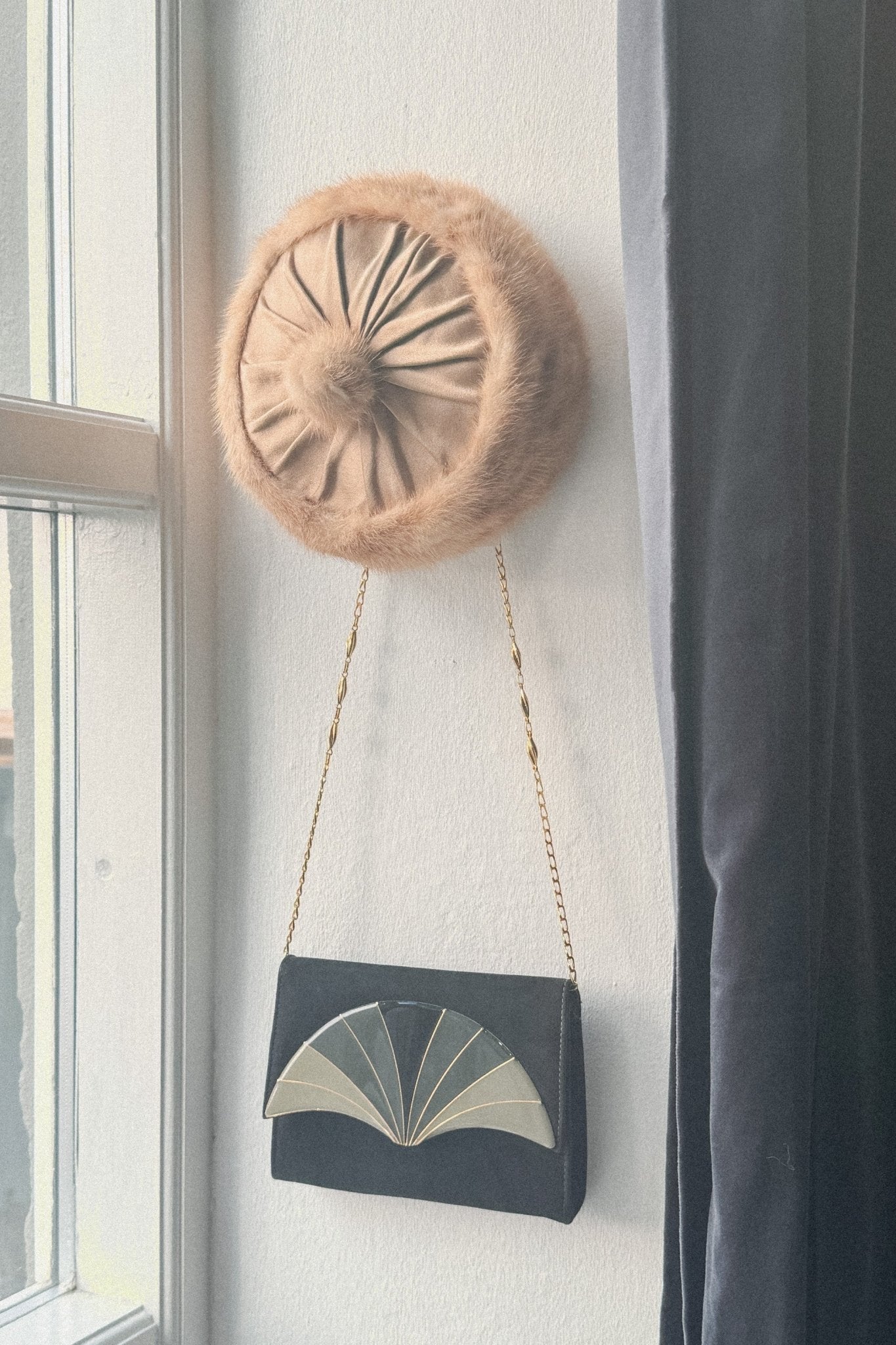 Vintage Suede Enamal Handbag - WILDE