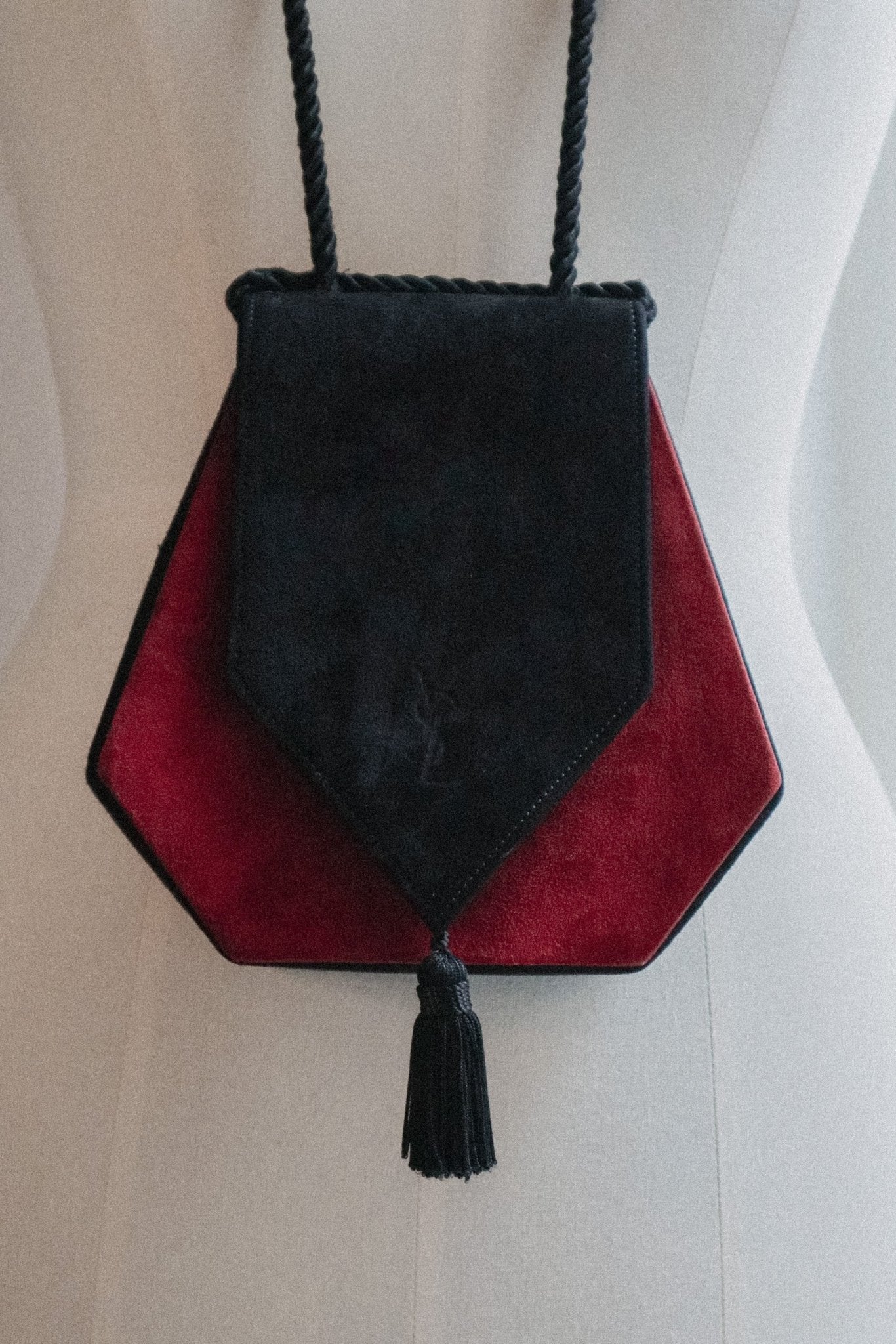Yves Saint Laurent Suede Tassel Handbag - WILDE Copenhagen