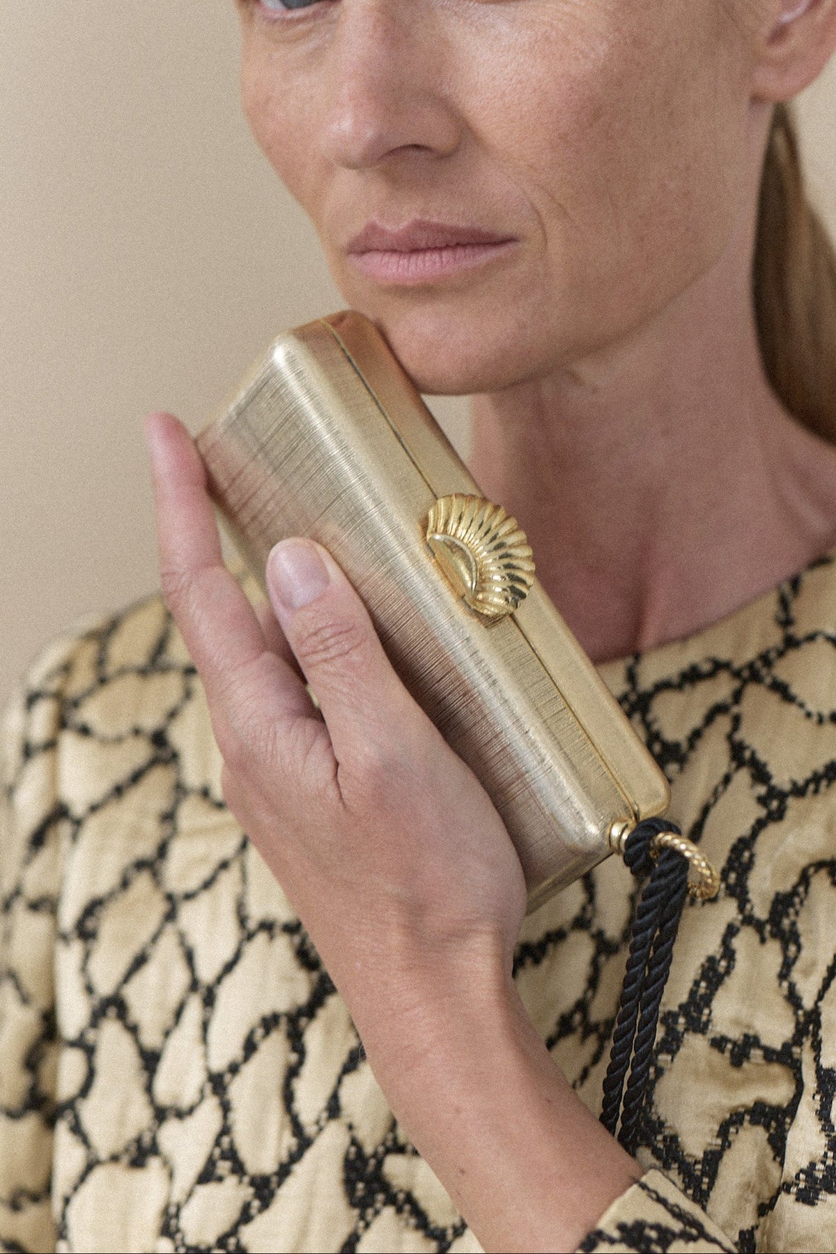 Elizabeth Arden Gold Plated Evening Clutch – Shell Clasp, WILDE Copenhagen