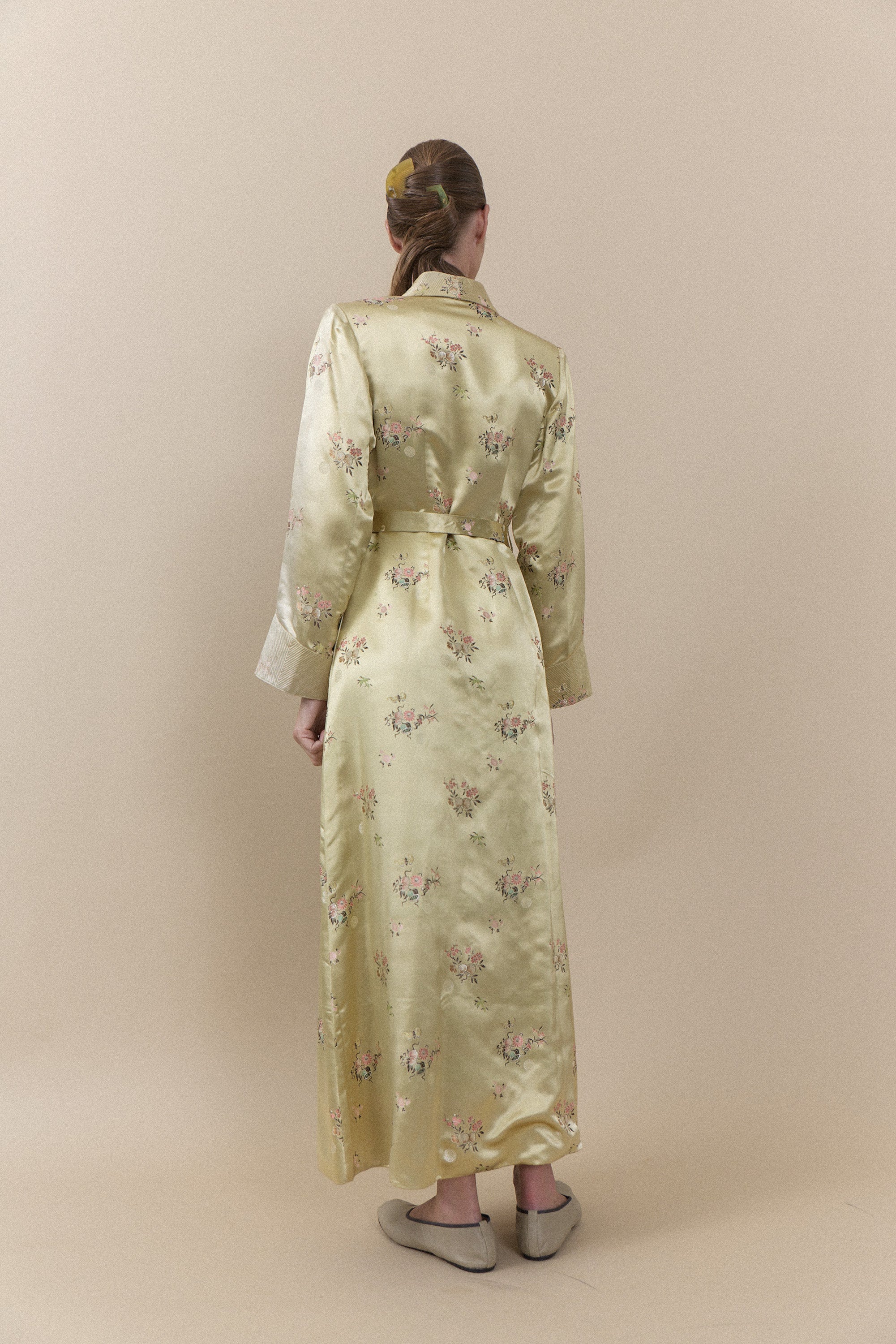 Vintage Gold Embroidered Silk Chinese Robe, WILDE Copenhagen
