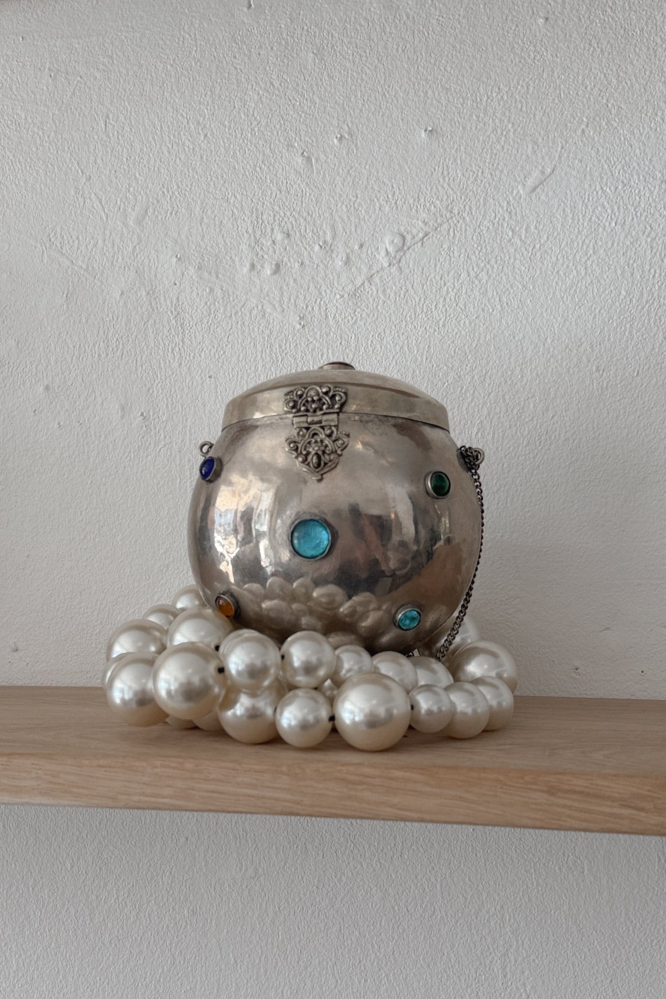Antique Silver And Gem Hand Bag - WILDE Copenhagen
