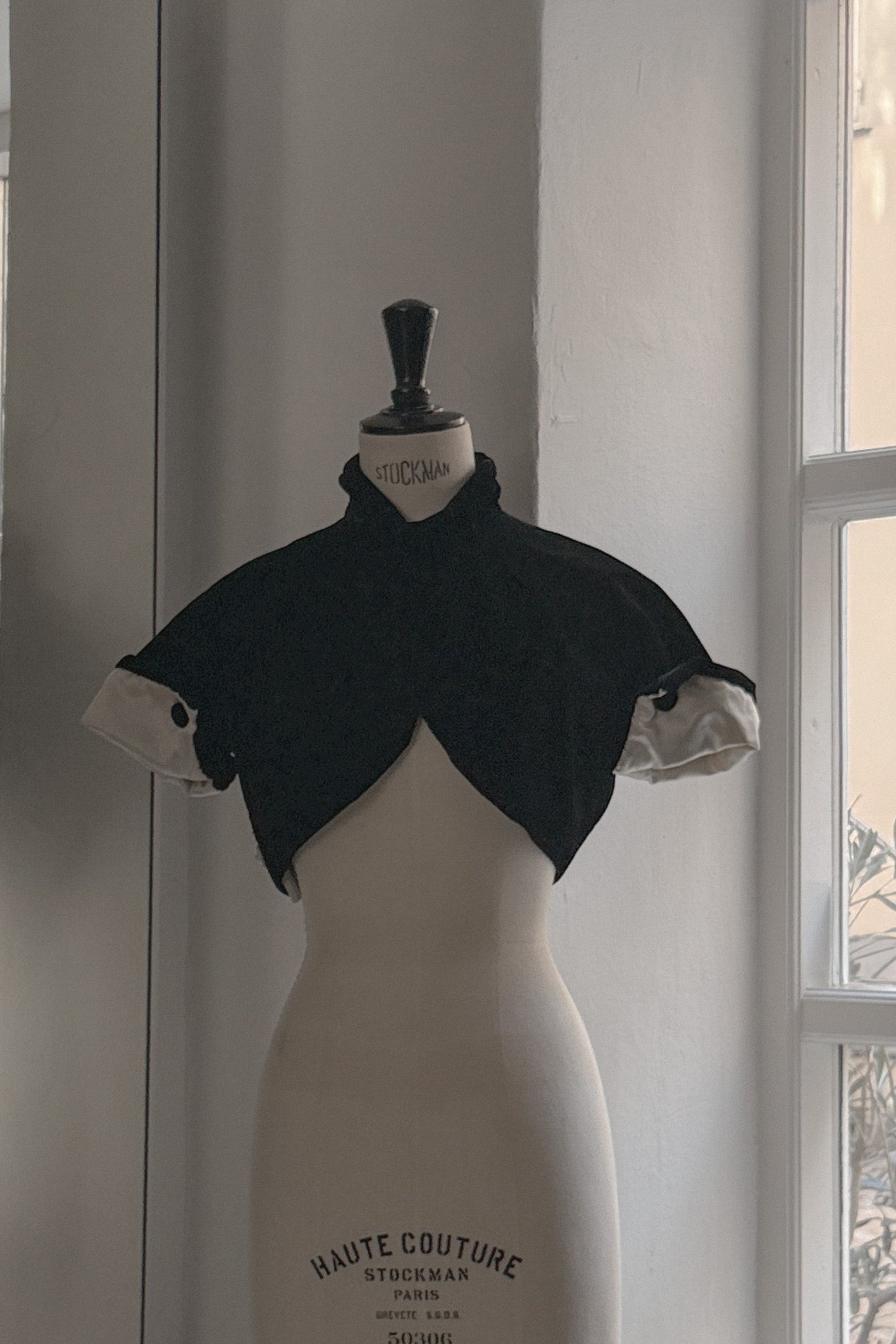 Christian Dior Couture Velvet Crop Jacket - Wilde, Copenhagen