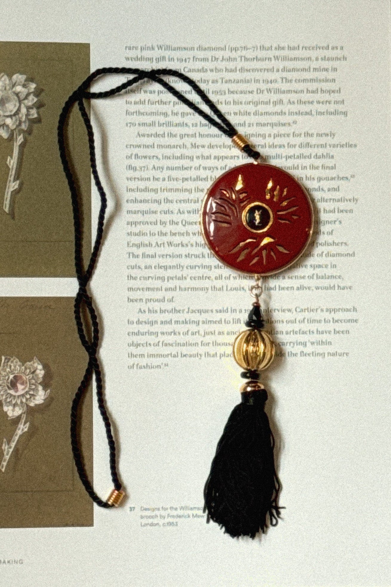 Yves Saint Laurent, Rive Gauche, Opium, Tassel Perfume Pendant Necklace