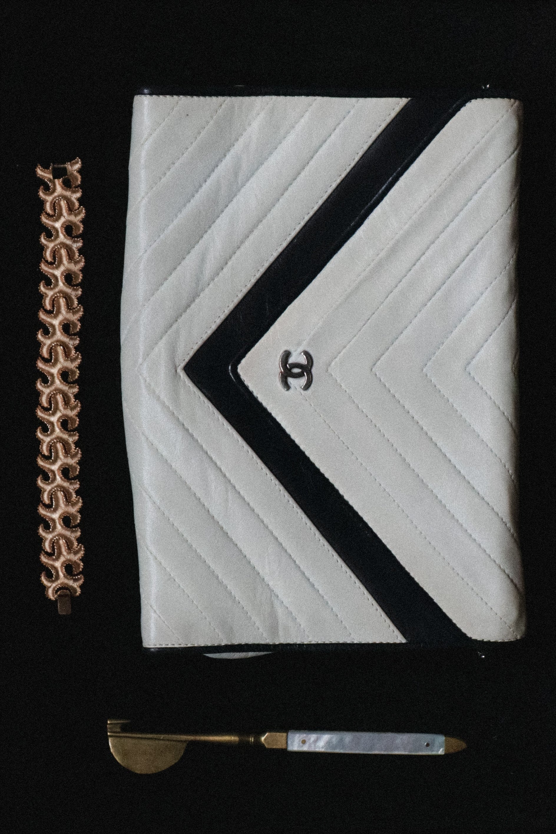 Chanel Vintage White Leather Handbag