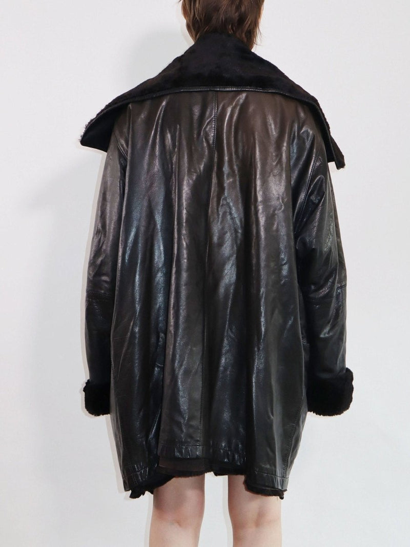 Black lambs leather fur coat - WILDE