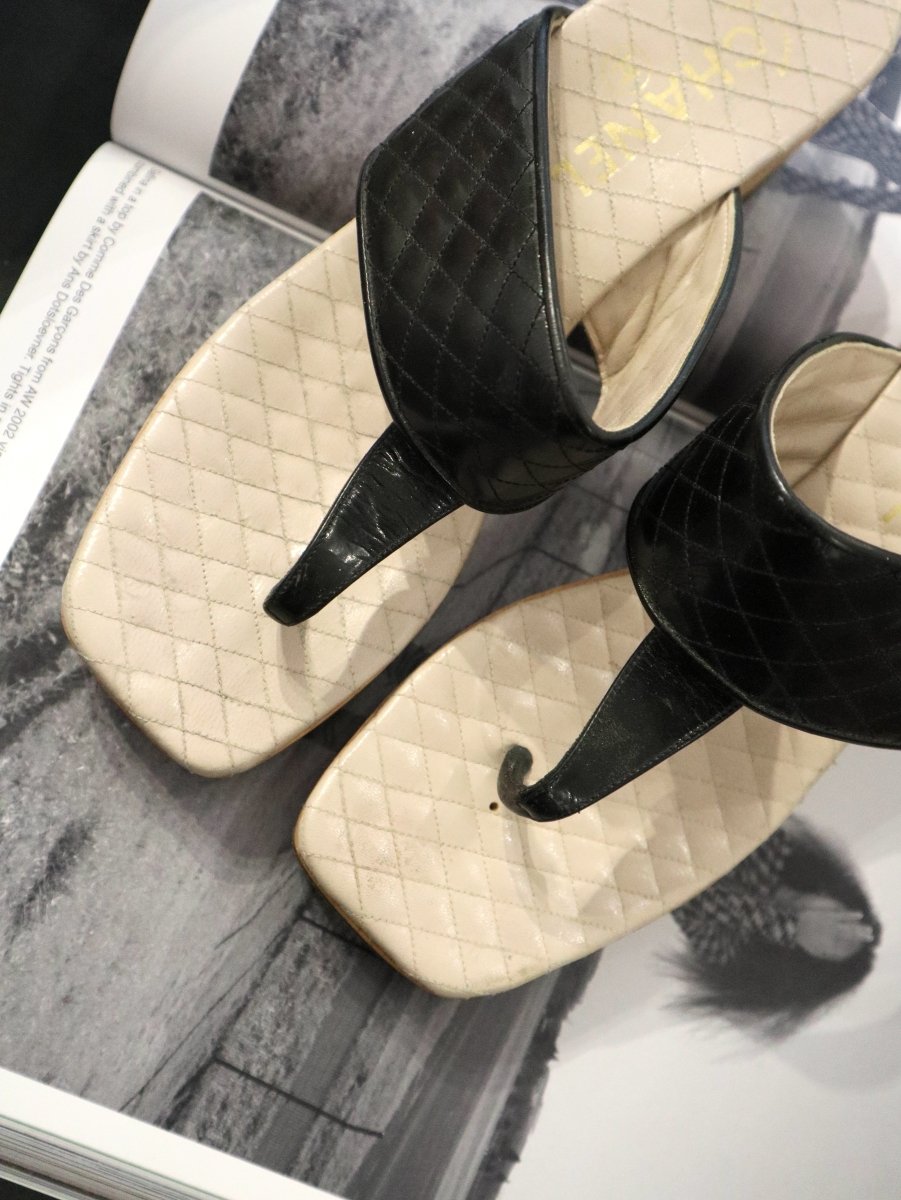 Chanel chunky sandals - WILDE