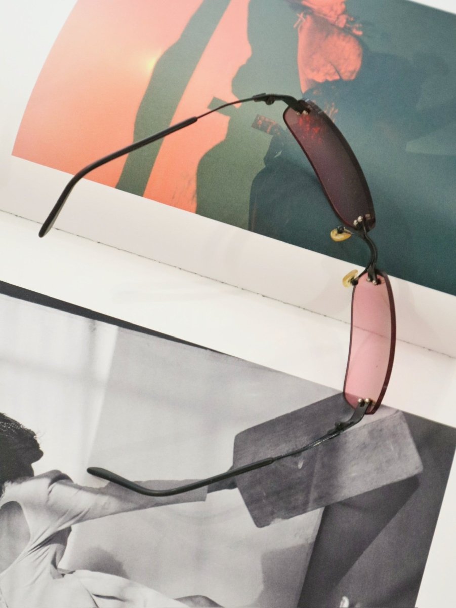 Chanel pink tint sunglasses - WILDE