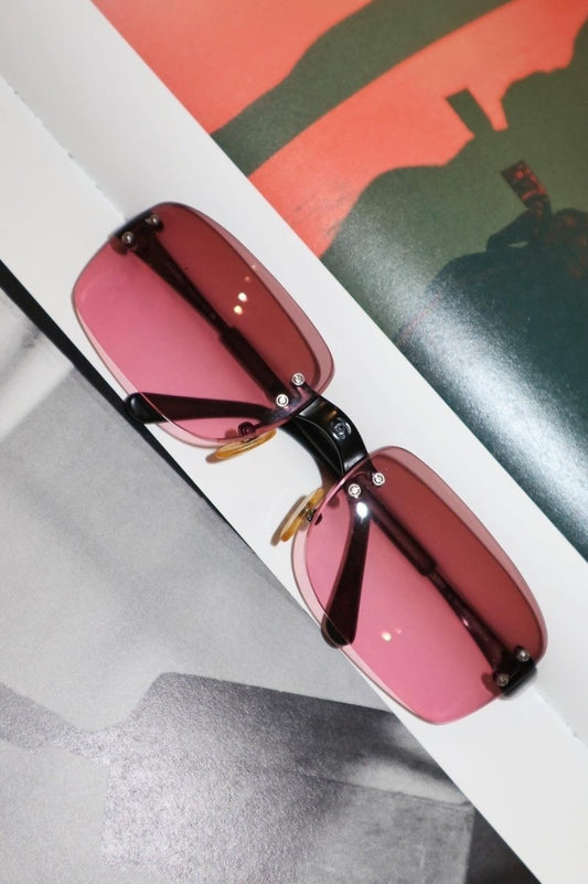 Chanel pink tint sunglasses - WILDE