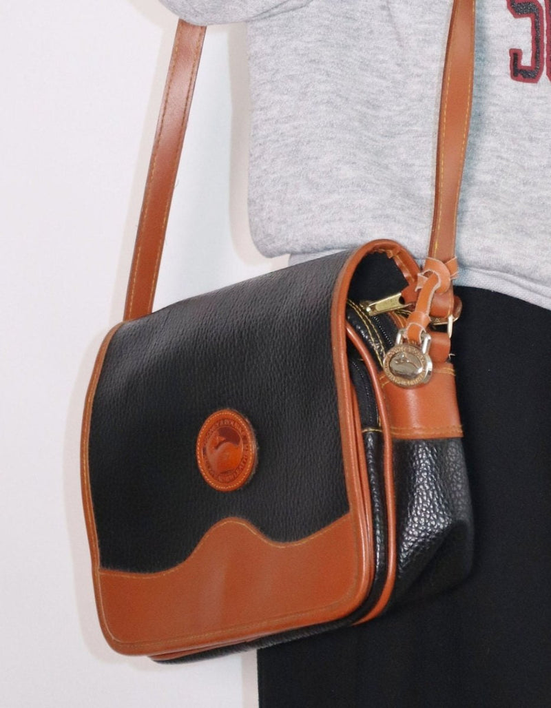 Dooney & Bourke leather handbag - WILDE
