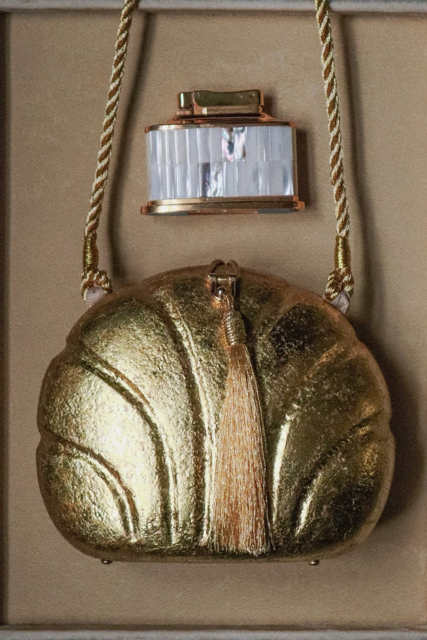 Gold Tassel Shell Handbag - WILDE