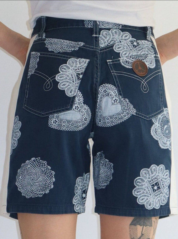 Heart print Moschino shorts - WILDE
