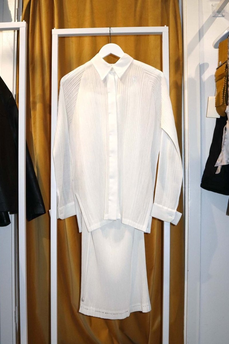 Issey Miyake white pleat set - WILDE