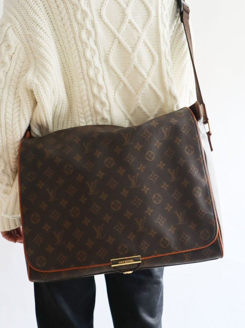 Louis Vuitton Abbesses Messenger bag - WILDE