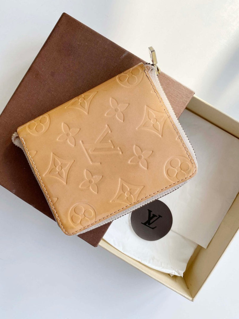Louis Vuitton Zippy leather wallet - WILDE