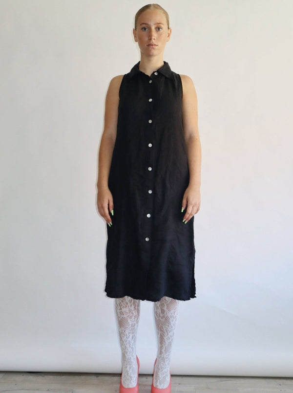 Minimalist black linen dress - WILDE