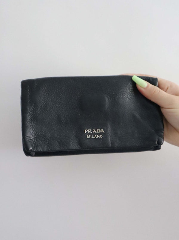 Prada black leather wallet - WILDE