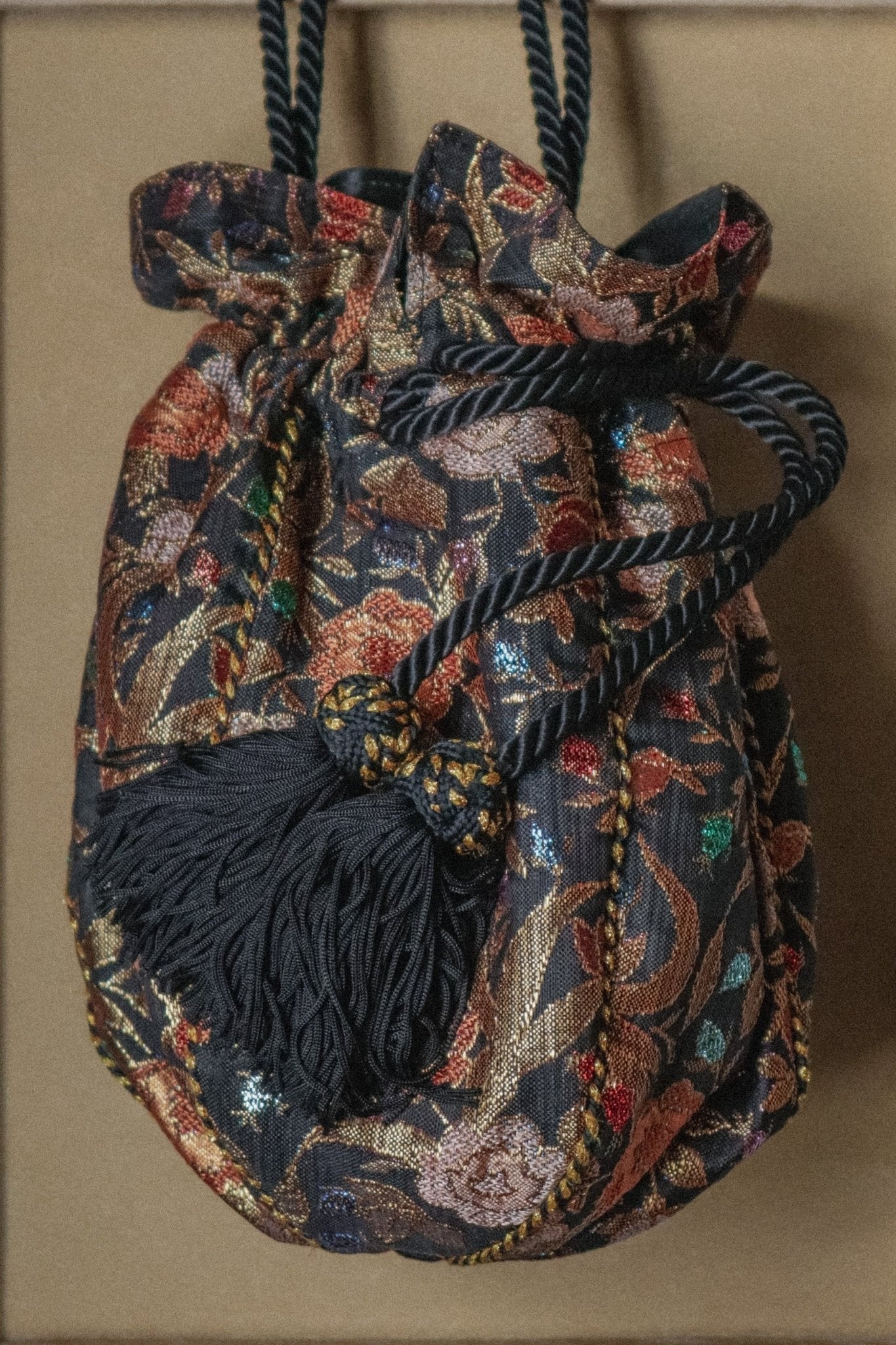 Victor Costa Floral Tassel Handbag - WILDE