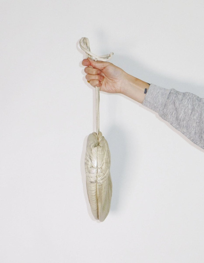 White leather clam handbag - WILDE