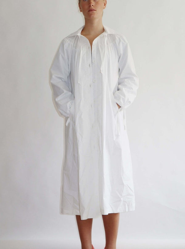 White minimalist long coat - WILDE