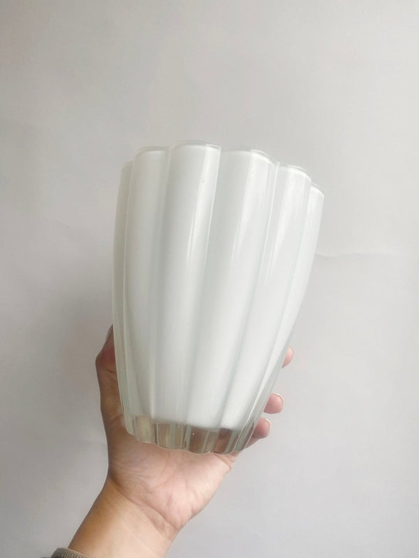 White stripe glass vase - WILDE