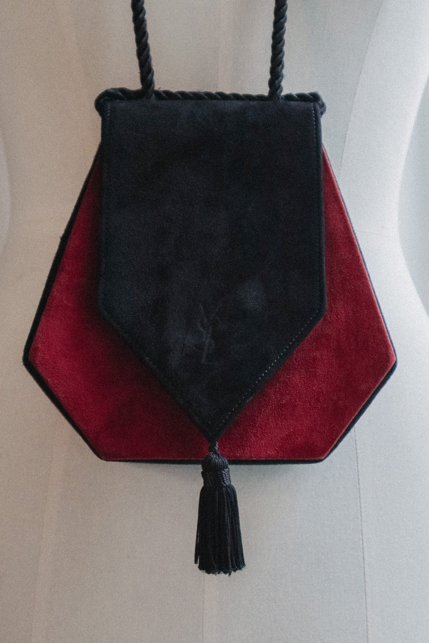 Yves Saint  Laurent Suede Tassel Handbag - WILDE Copenhagen