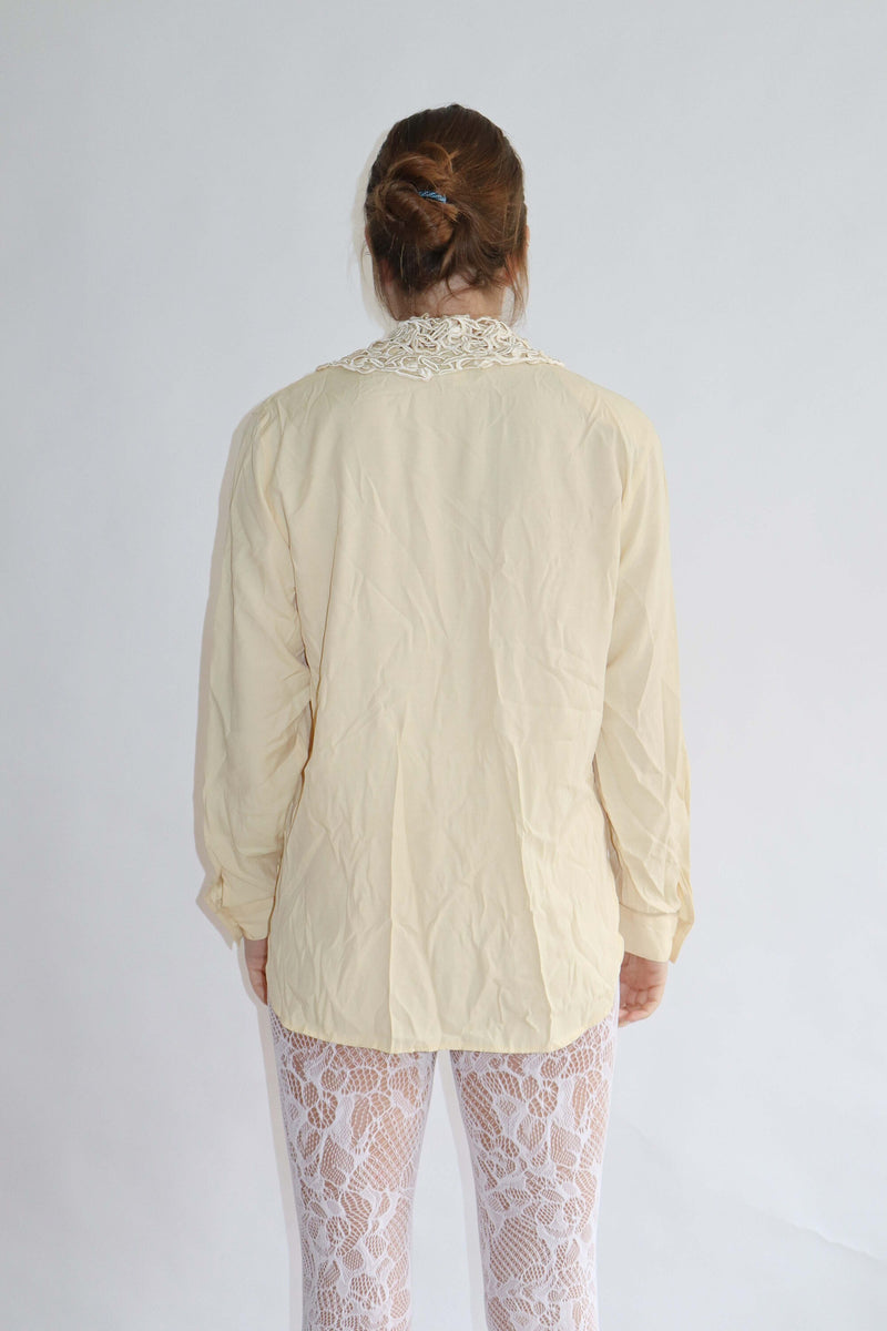 Vintage yellow embroiderd shirt